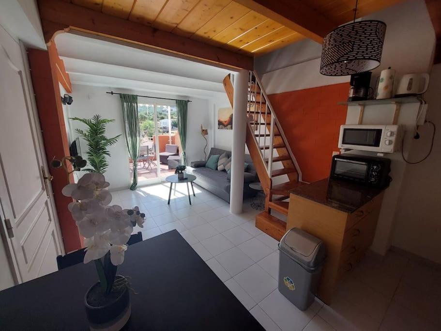 Studio Tipo Loft Con Vista Al Montgo Dénia Extérieur photo