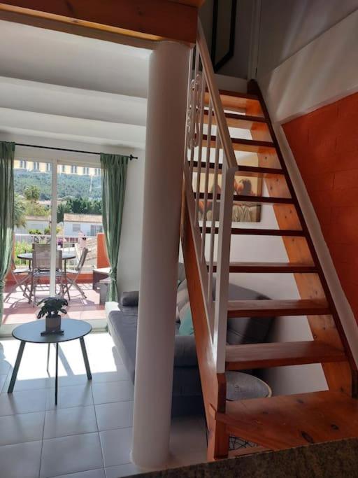 Studio Tipo Loft Con Vista Al Montgo Dénia Extérieur photo