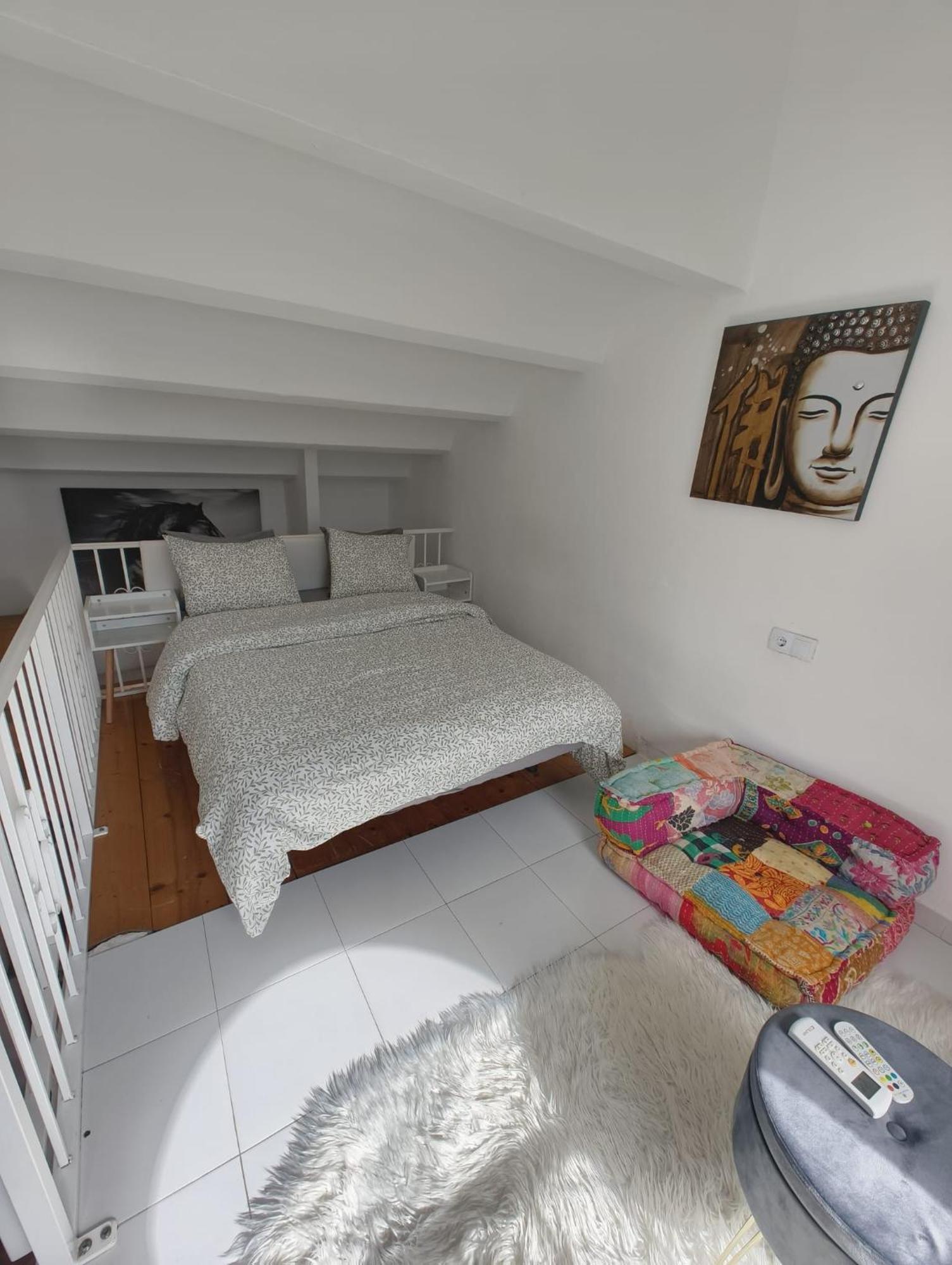 Studio Tipo Loft Con Vista Al Montgo Dénia Extérieur photo